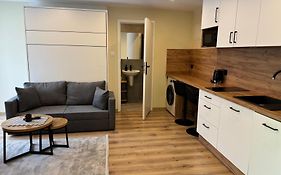 Apartament i Pokoje Gościnne u Lusi - szkółka narciarska obok